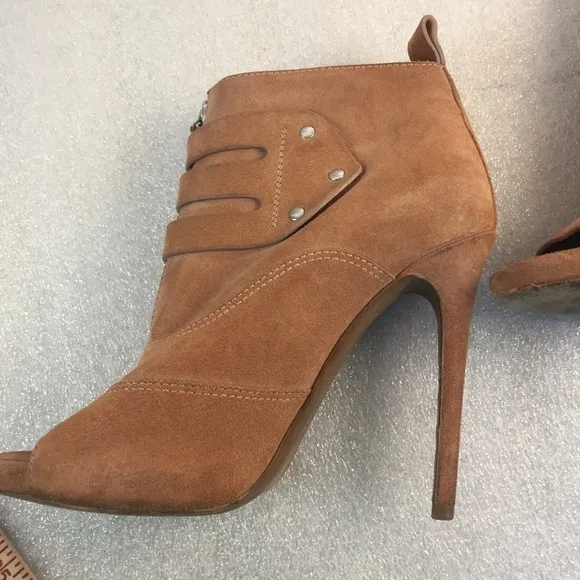 Tabitha Simmons Eva Suede Peep-Toe Ankle Boots – Tan, EU 38