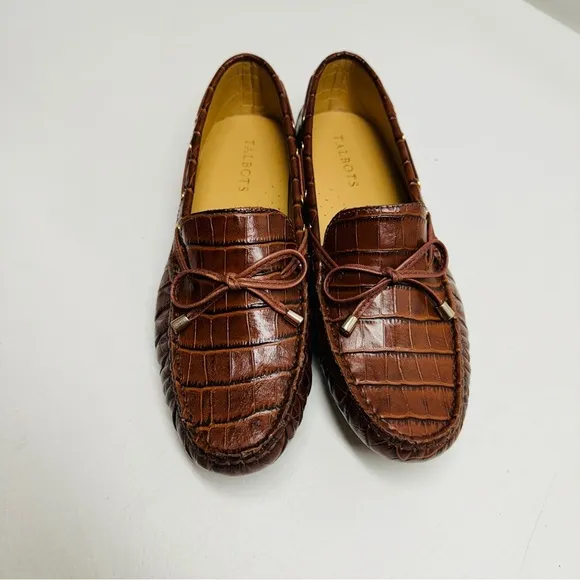 Talbots chestnut brown Taylor croc embossed shoes size 9
