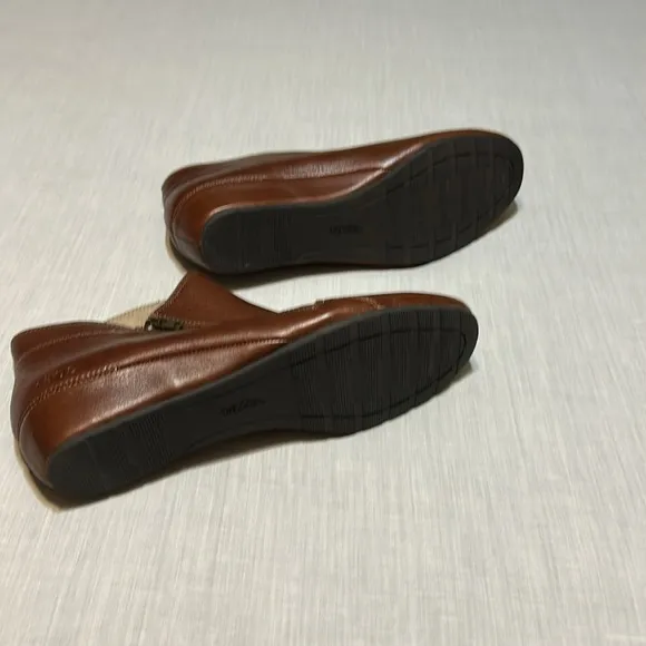 TAOS Brown Leather Ankle Boots