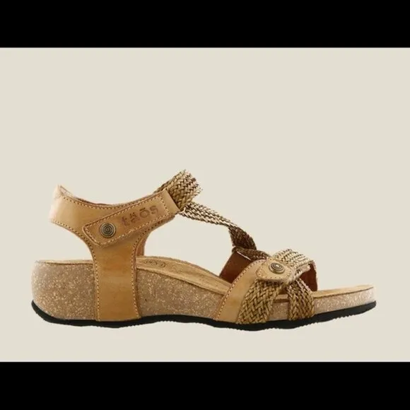 Taos trulie ladies Leather strappy comfort sandals size 10