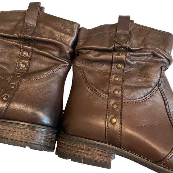 TARA M Laree Brown Leather Slouchy Boots, Sz 41