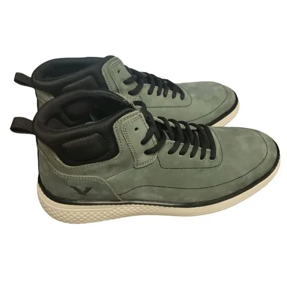 TERRITORY Roam Boots Men's.  Size 9.5.  New In Box $120