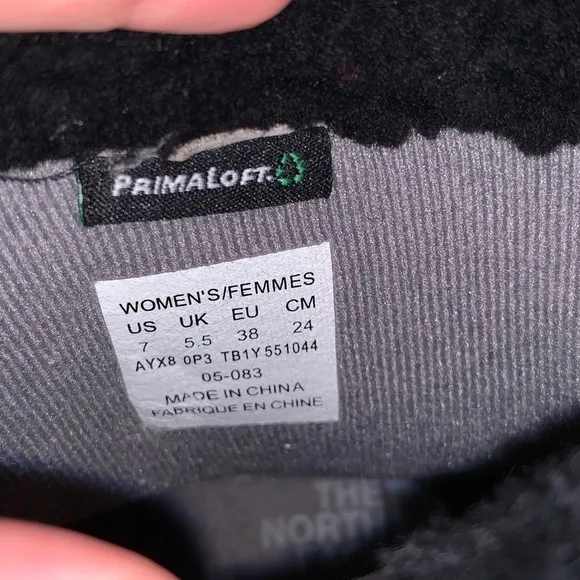 The North Face Black Suede Waterproof Zip Up Shearling Lined Boots 7 Traction
