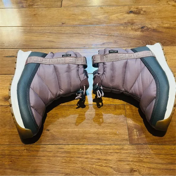 The North Face Boots ThermoBall Pull-On Waterproof Kids size 2