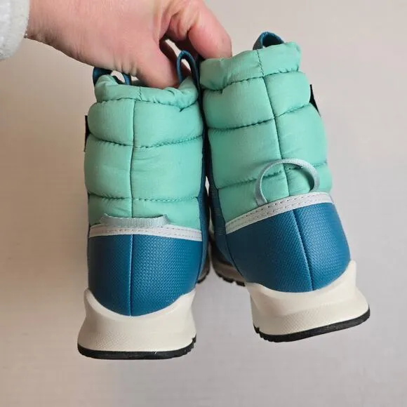 The North Face Kids Sz 2 Youth ThermoBall Pull-On Waterproof Boots Patina Green