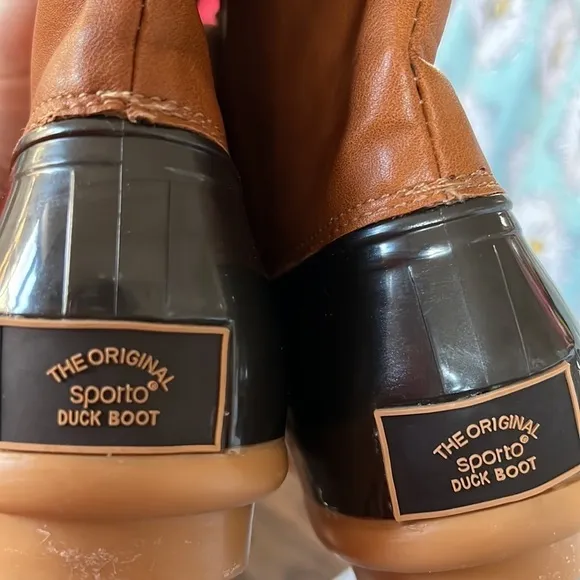 THE ORIGINAL SPORTO DUCK BOOT
