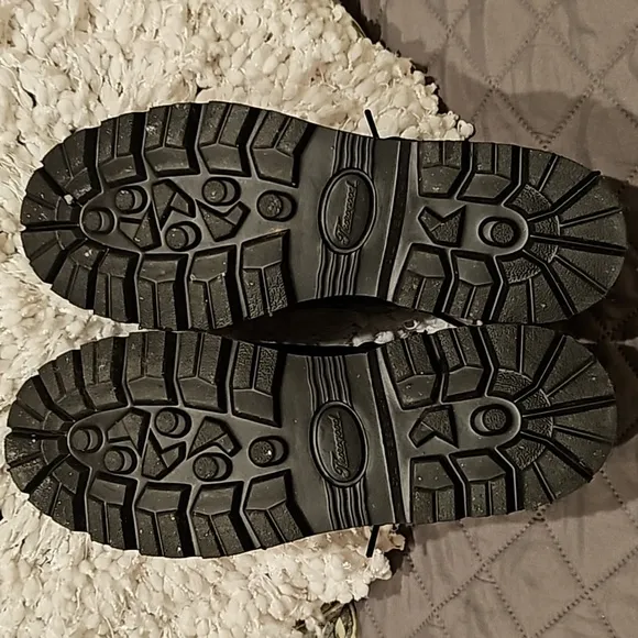 Thorogood Shoes