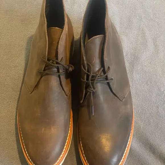Thursday‎ Boot Company Brown Chukka Boots with Soft Suede and Rubber Sole NWOB