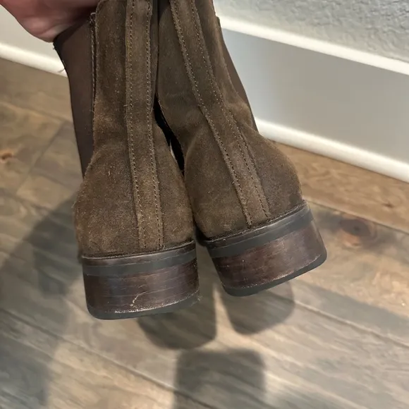 Thursday Boot Company Brown Suede Ankle Chelsea Boots - Size 9 - EUC