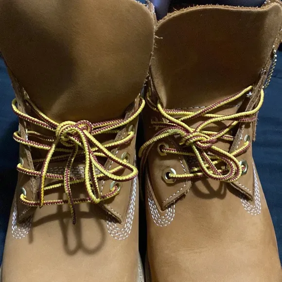 Timberland 6&quot; Premium Waterproof Boots - Boys Youth - Size 6.5 M - LIKE NEW