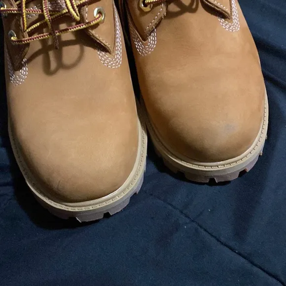 Timberland 6&quot; Premium Waterproof Boots - Boys Youth - Size 6.5 M - LIKE NEW