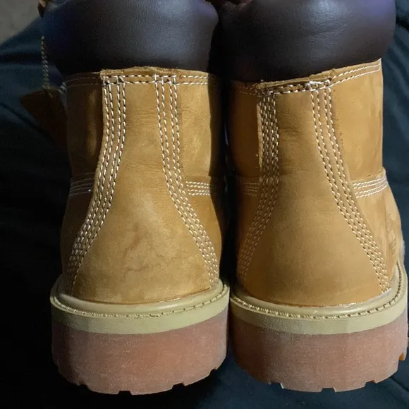 Timberland 6&quot; Premium Waterproof Boots - Boys Youth - Size 6.5 M - LIKE NEW