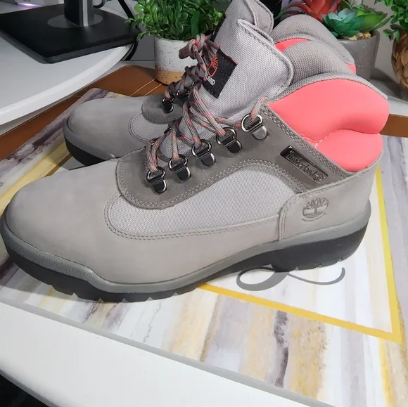 Timberland Field Waterproof Mid Boots (Men's Size 8.5) Grey Nubuck 0A2JF3