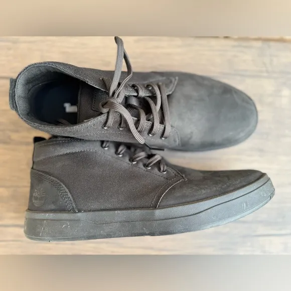 Timberland Men's Davis Square Mid Top Chukka Sneaker Black Casual Shoes Sz 9