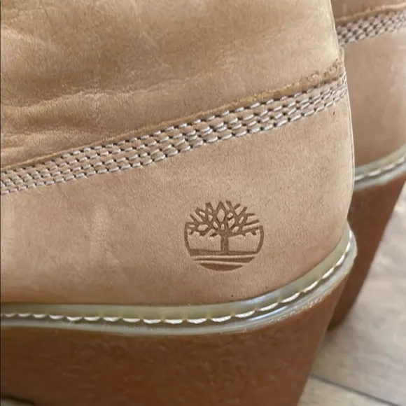 Timberland Tan Wedge Shoes with Nubuck Finish size 7