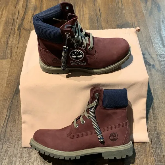Timberland Womens 6 Inch Premium Waterproof Boots (PREMIUM LEATHER)