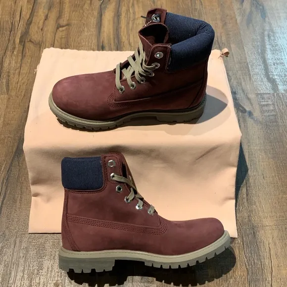 Timberland Womens 6 Inch Premium Waterproof Boots (PREMIUM LEATHER)