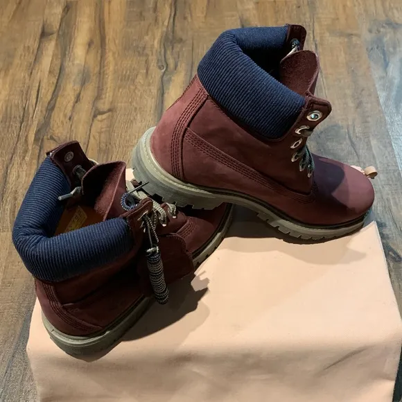 Timberland Womens 6 Inch Premium Waterproof Boots (PREMIUM LEATHER)