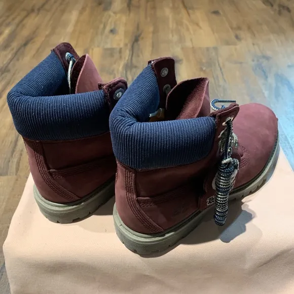 Timberland Womens 6 Inch Premium Waterproof Boots (PREMIUM LEATHER)