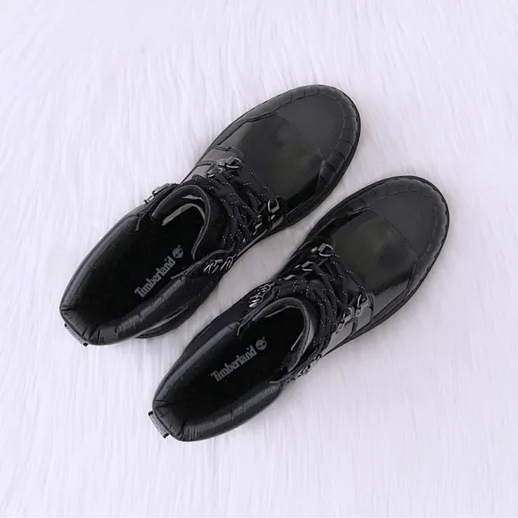 Timberland Women’s Heritage 6 Inch Rubber Toe Waterproof Black Boots