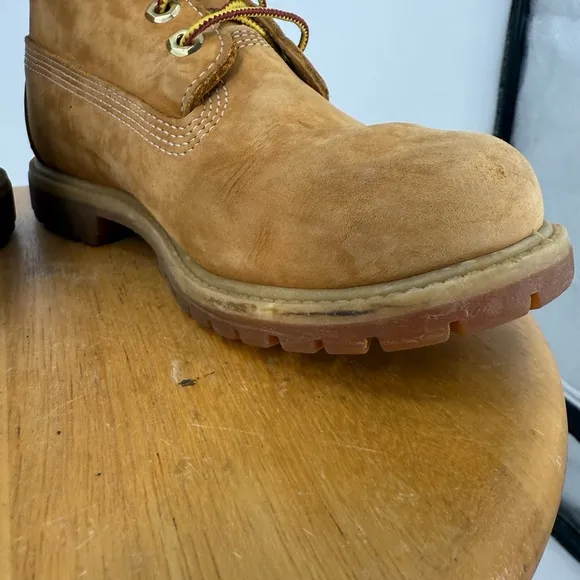 Timberland Women's Waterproof 6&quot; Premium Lug Sole Boots 7W