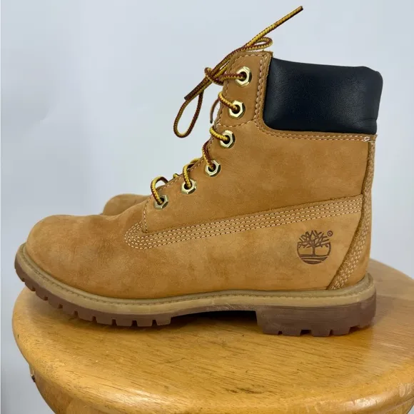 Timberland Women's Waterproof 6&quot; Premium Lug Sole Boots 7W