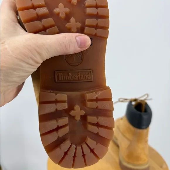 Timberland Women's Waterproof 6&quot; Premium Lug Sole Boots 7W