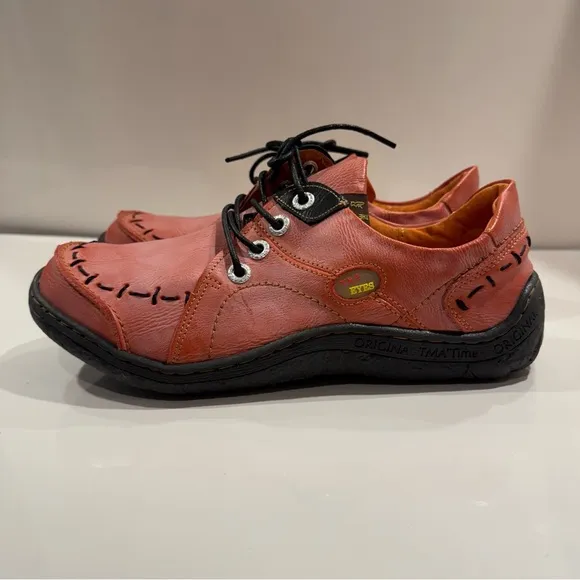 TMA EYES Hand Stitching Leather Women's Sneaker 41