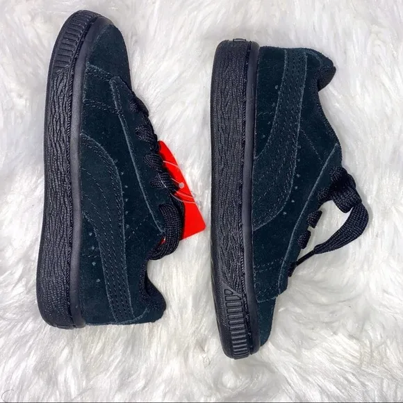 Toddlers New Puma Suede Leather Classic Black Sneakers Size 6 ~