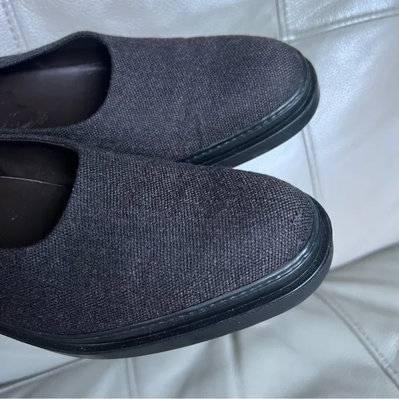 TOD’S Wool Slip On Shoes Sz 38 Gray Black Classic Minimalistic Low Heel Pump