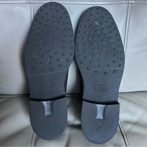 TOD’S Wool Slip On Shoes Sz 38 Gray Black Classic Minimalistic Low Heel Pump