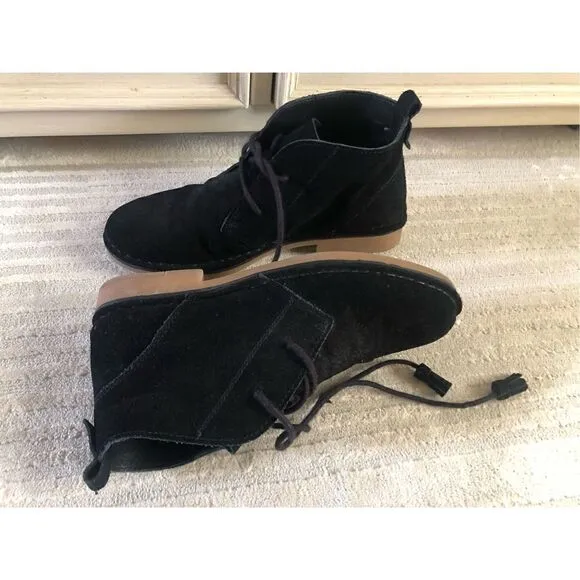 Tommy Bahama Evert Black Suede Leather Chukka Desert Booties USWomen’s sz 8.5