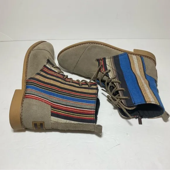 TOMS Women’s Alboot Multicolor Striped Cloth &amp; Suede Lace Up Boots Size 7.5