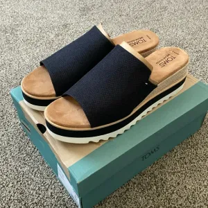 Toms Womens Diana Mule Black Canvas Slip On Wedge Mule Sandals Shoes New