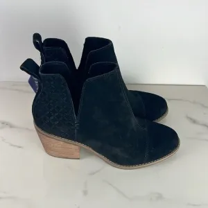 TOMS - WOMENS EVERLY CUTOUT BOOTS Size 7