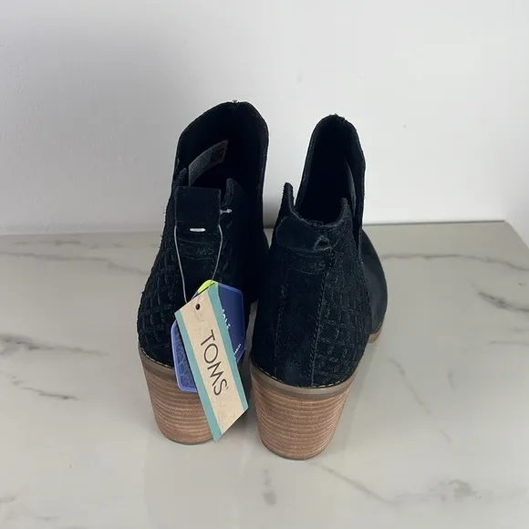 TOMS - WOMENS EVERLY CUTOUT BOOTS Size 7