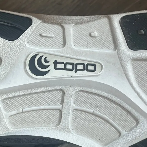 Topo ST-4 Zero Drop Road Black Running Shoes Womens 9 UK 7 EU 40.5