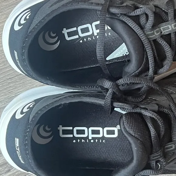 Topo ST-4 Zero Drop Road Black Running Shoes Womens 9 UK 7 EU 40.5