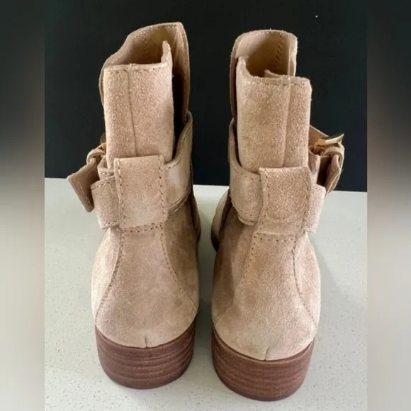 TORY BURCH  Brooke beige suede Ankle Booties size 5 New