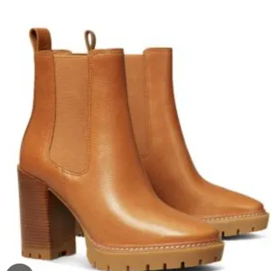 Tory Burch Women's Carson Lug Sole High Heel Boots.... Size 10.5