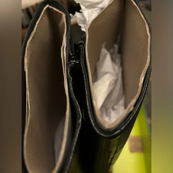Tory BurchBanana Tall Leather Boots