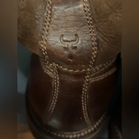 Trask boots for men leather and fur inside size 8M