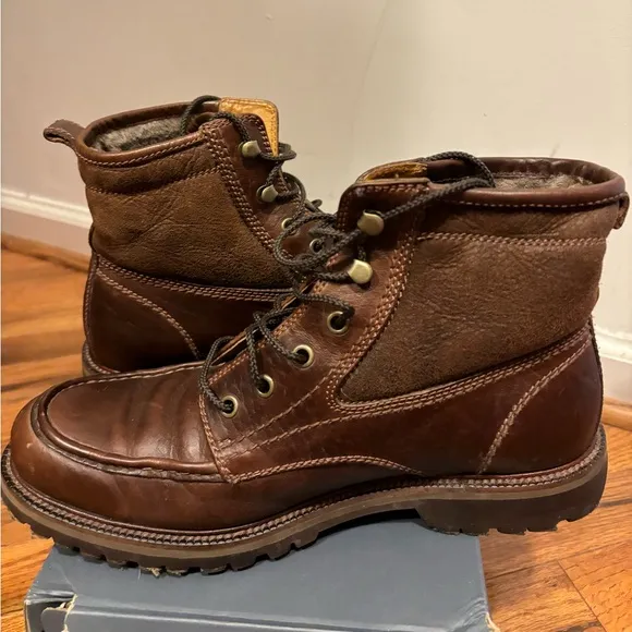 Trask boots for men leather and fur inside size 8M