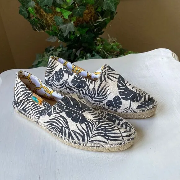UBUNTU Men’s Handmade Classic AFRIDRILLES Loafer Shoes Size Men’s 8 New