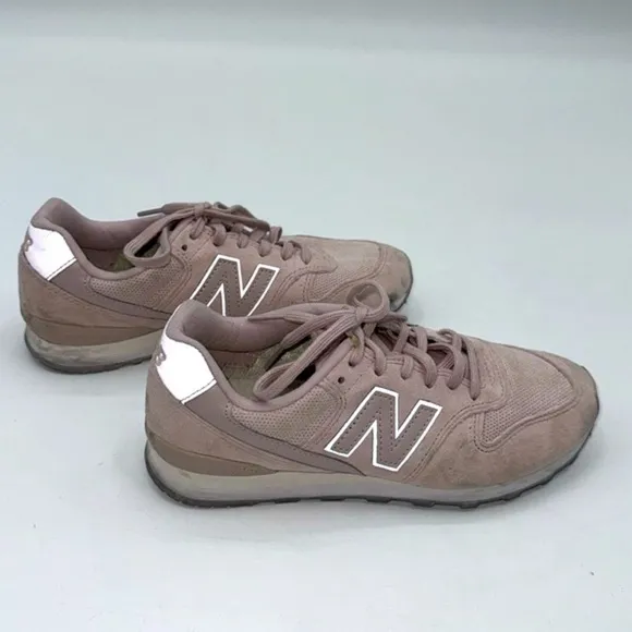 UEC New balance pink suede sneakers no box size 7.5