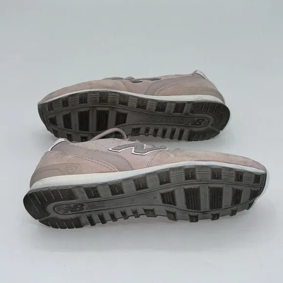 UEC New balance pink suede sneakers no box size 7.5