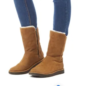 Ugg abrie suede sleek luxe made in Italy booties