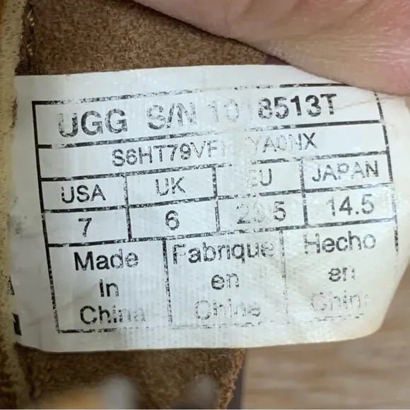 UGG Ager Kids Unisex Winter Warm Boots, Size 7