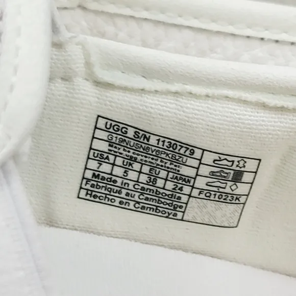 UGG Alameda Sammy Leather Sneakers Womens US 7 White Slip On Casual Shoes