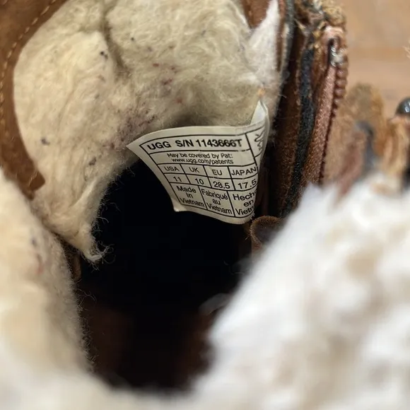 Ugg Ashton Addie leather waterproof boots